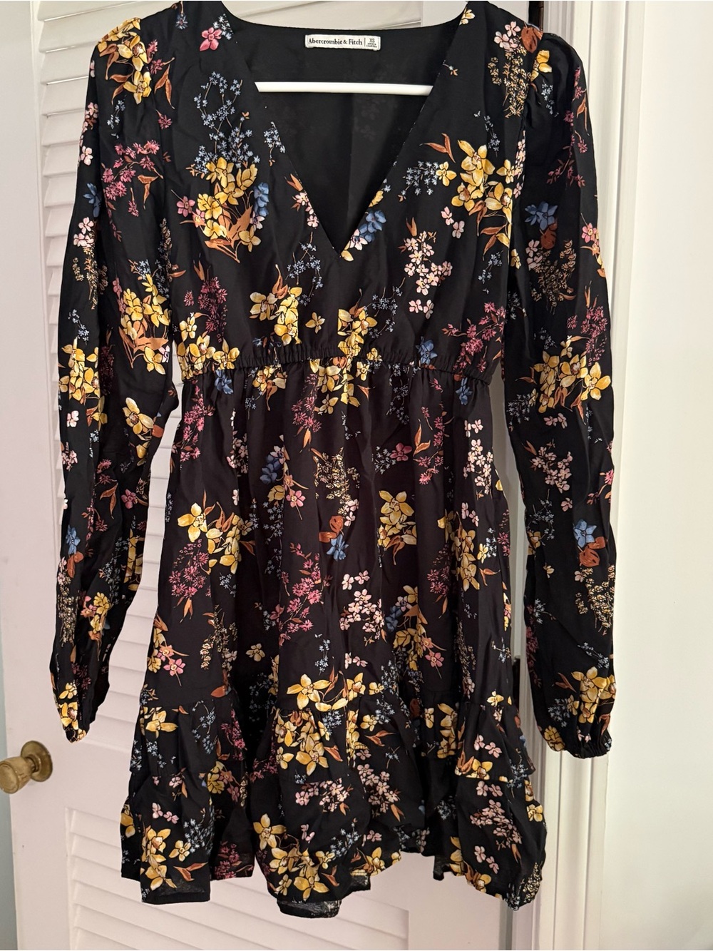 Abercrombie & Fitch Black Floral Long-Sleeve Mini Dress